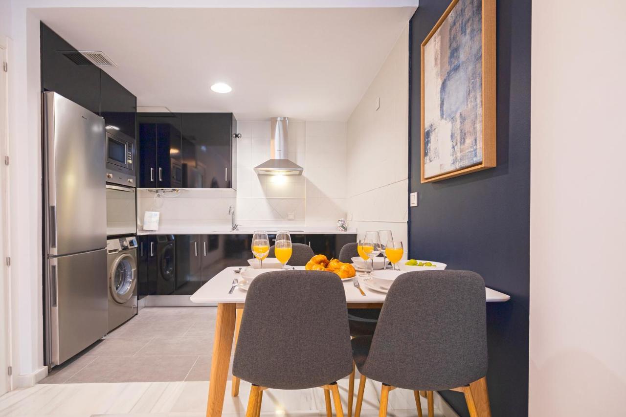 Malaga Rivas 34 Suites Homes Exterior photo