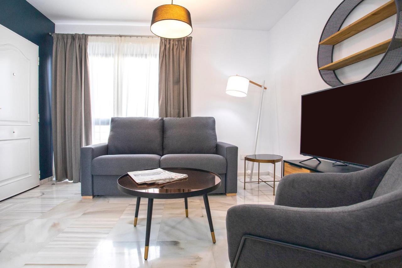 Malaga Rivas 34 Suites Homes Exterior photo